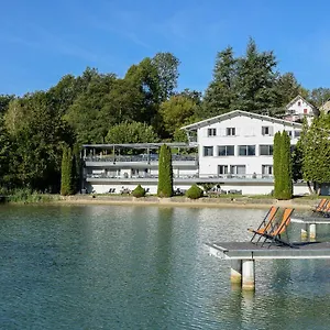 Novalaise Plage 2* Novalaise